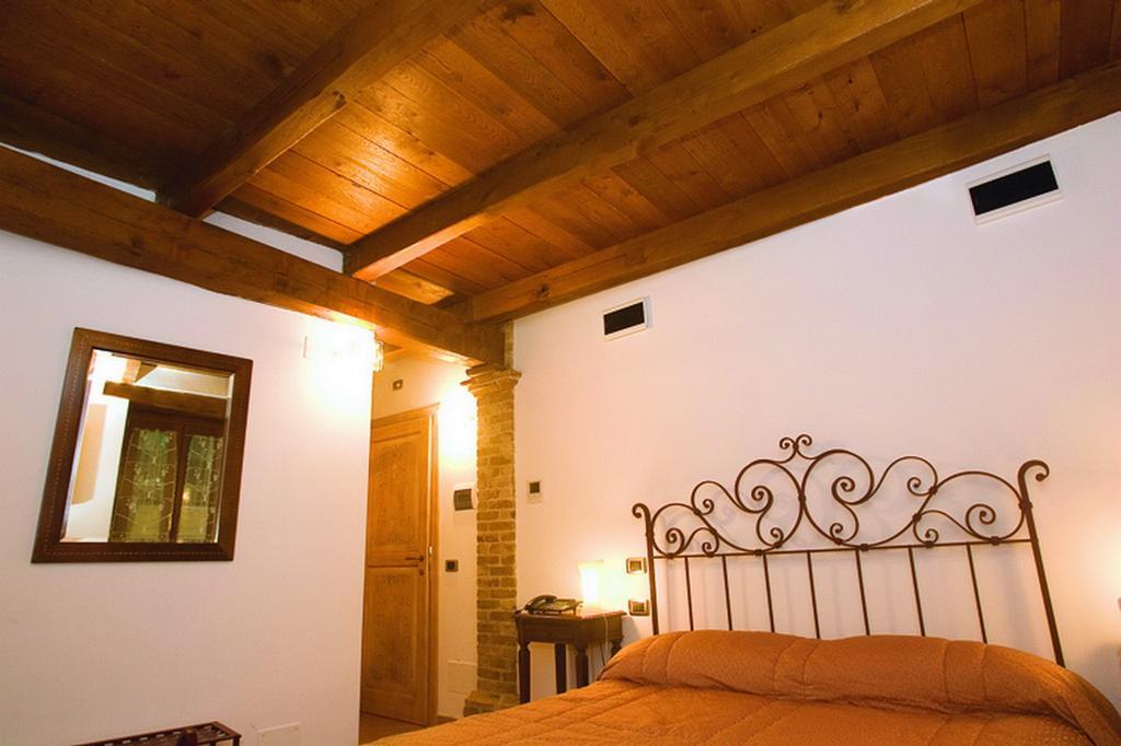 B&B La Torretta Sul Borgo Grottammare Εξωτερικό φωτογραφία